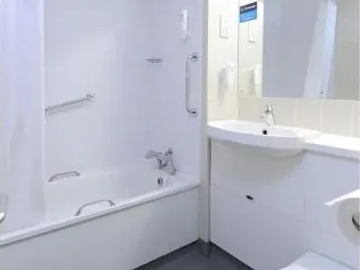 Travelodge Cork 3*,  Ireland