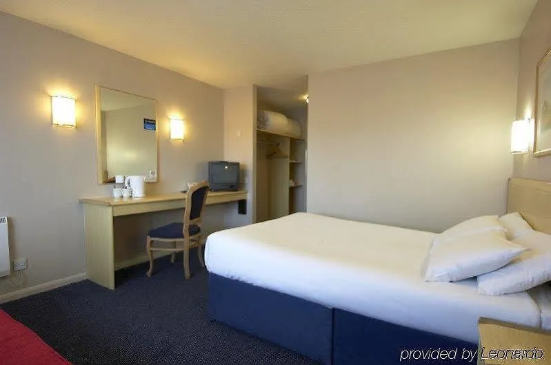 *** מלון Travelodge קורק אירלנד